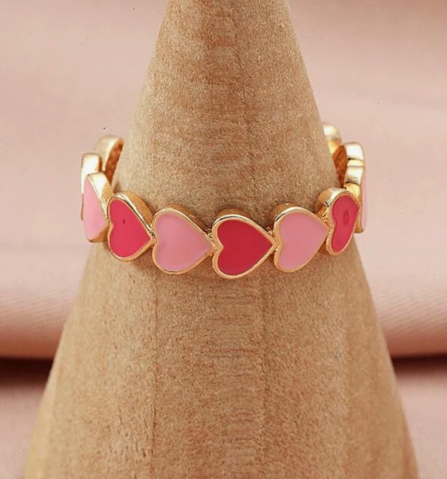 Anillo de corazones
