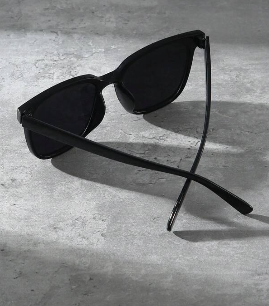 Gafas cuadradas clásicas