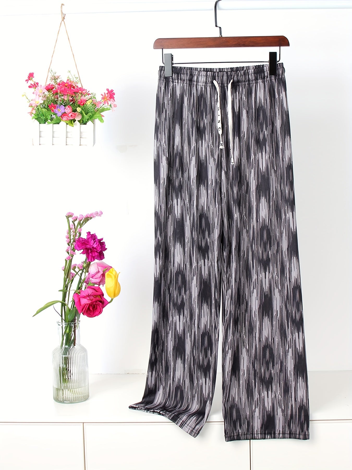 Pantalones anchos efecto tie-dye