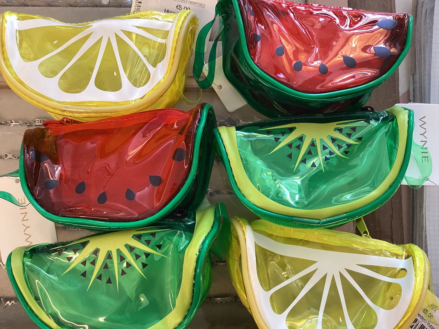 Monedero frutas