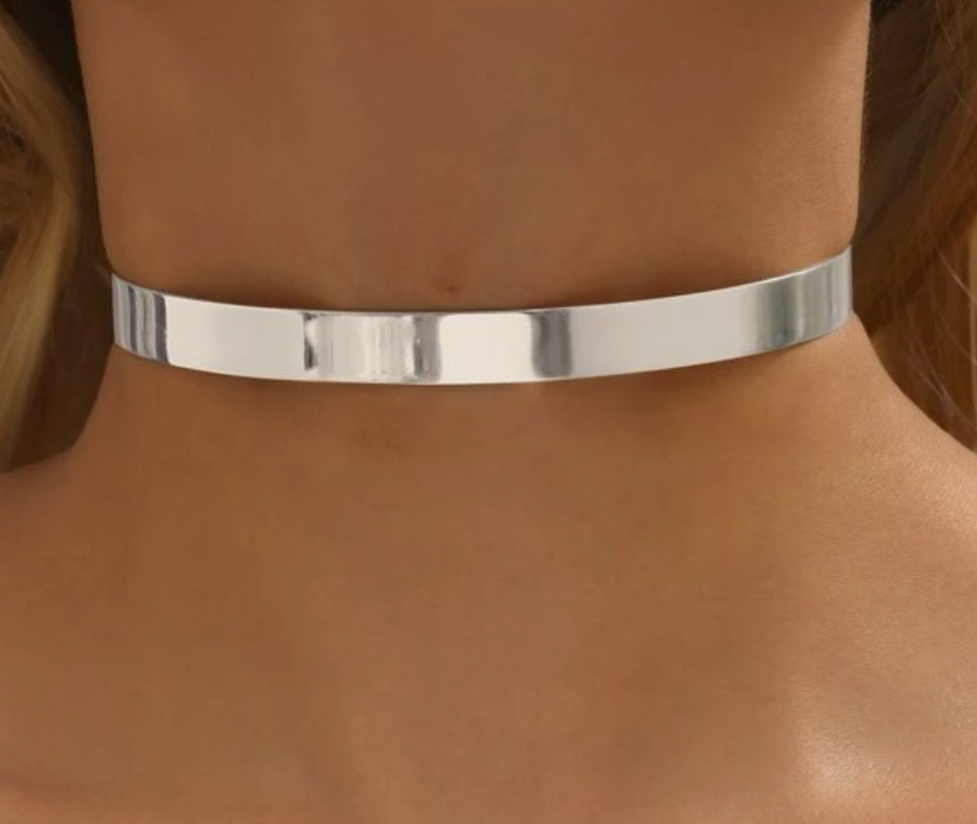 Gargantilla sencilla en plateado